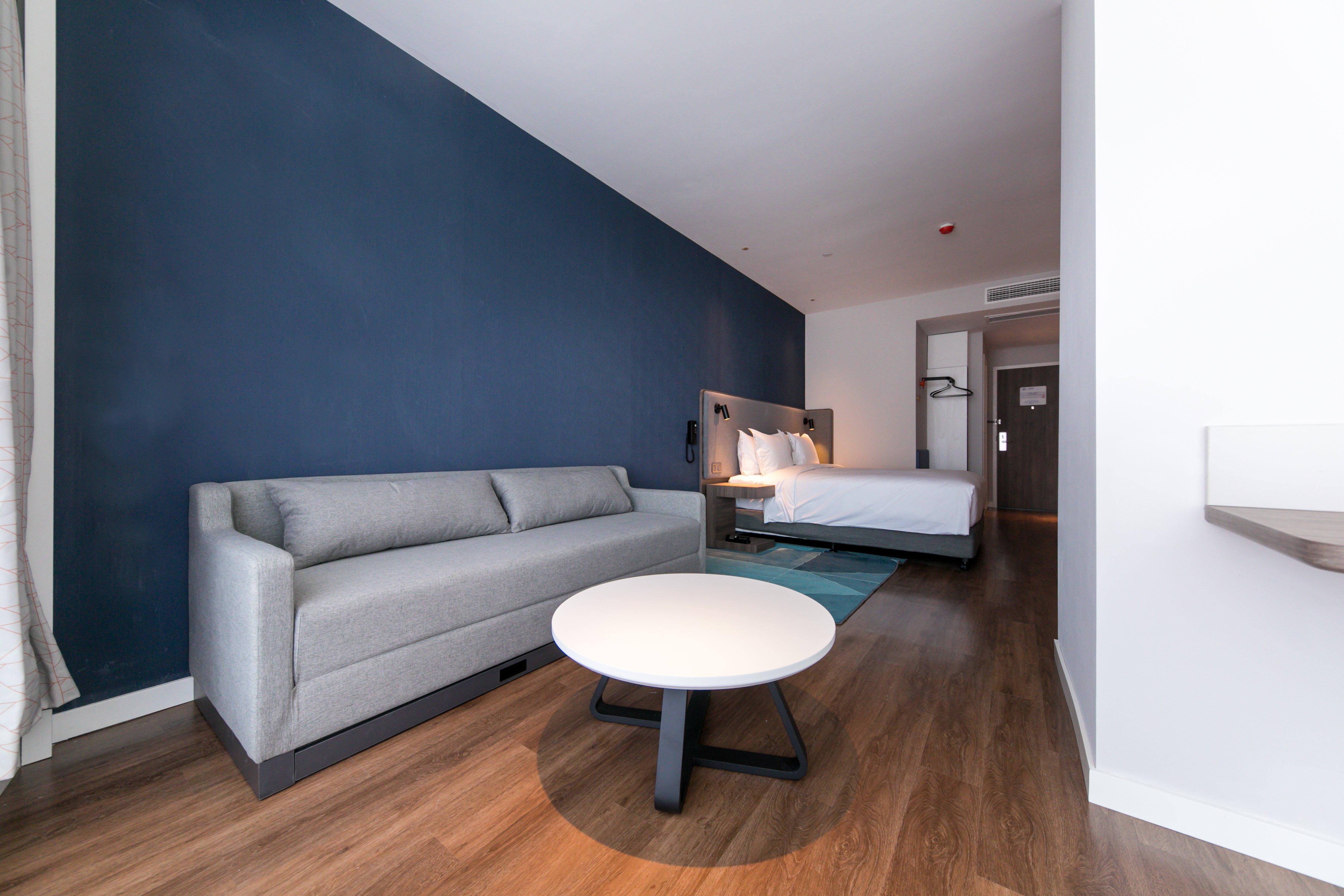 Holiday Inn Express Shanghai Tangzhen By Ihg - 20 Mins To Disney Land Екстериор снимка
