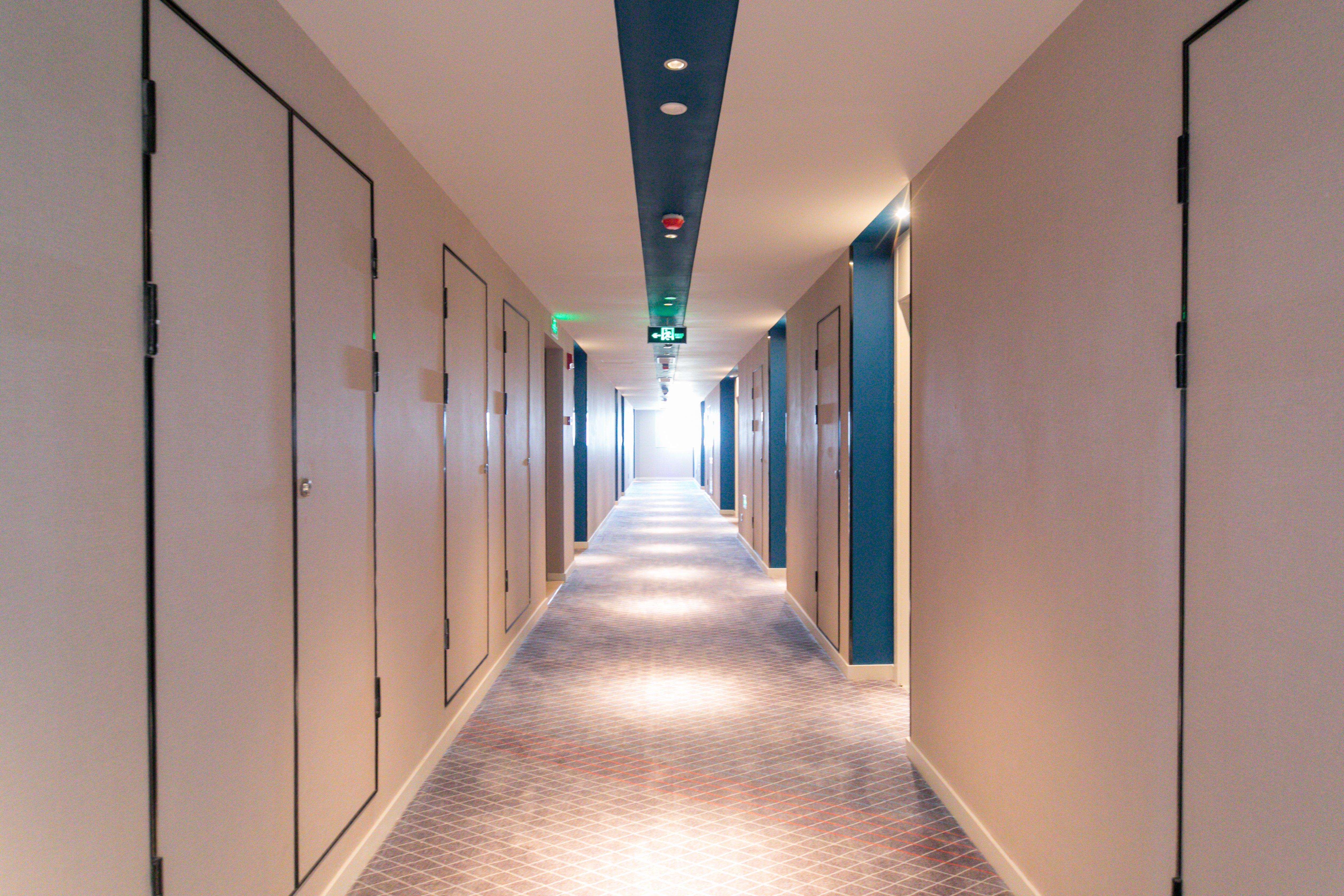 Holiday Inn Express Shanghai Tangzhen By Ihg - 20 Mins To Disney Land Екстериор снимка